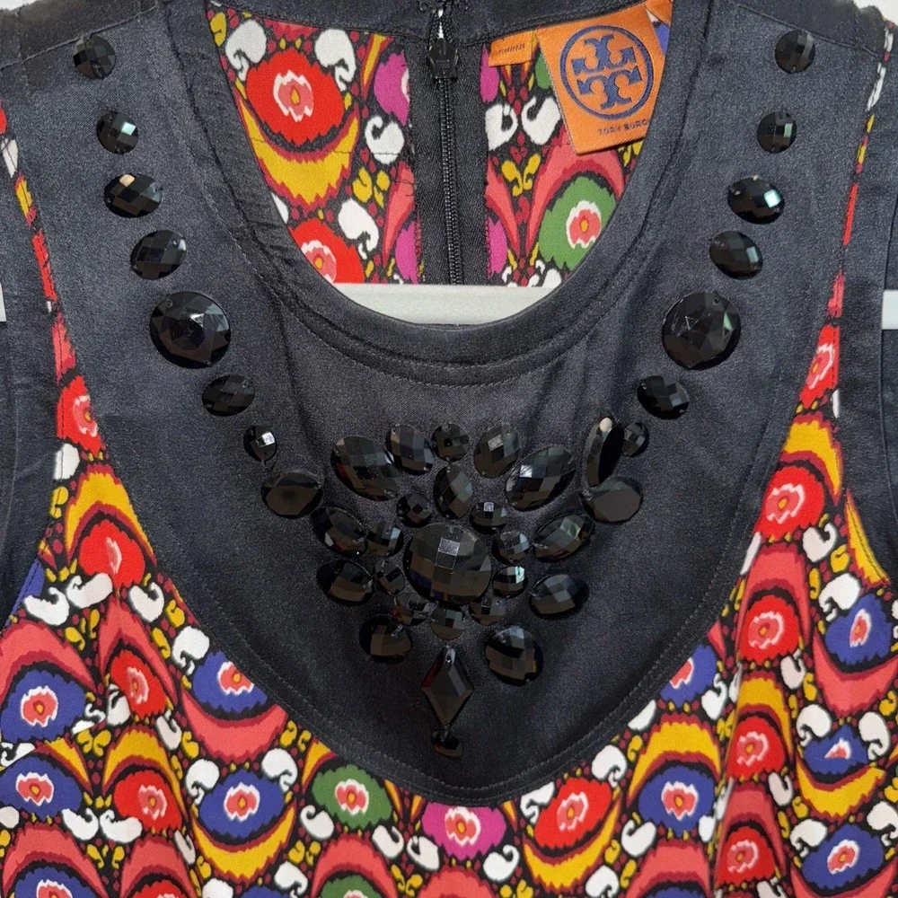 Tory‎ Burch Women's Multi-Color Print Beaded Top Size 2 Sleeveless Zip 100% Silk